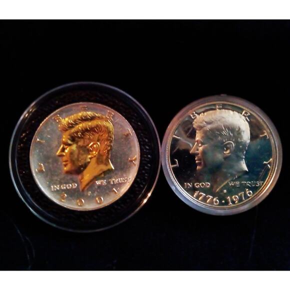 1 40% Silver Cameo Kennedy & 1 24k Gold & .999 Silver Plated 2001 Kennedy 1/2 $ - Picture 1 of 4